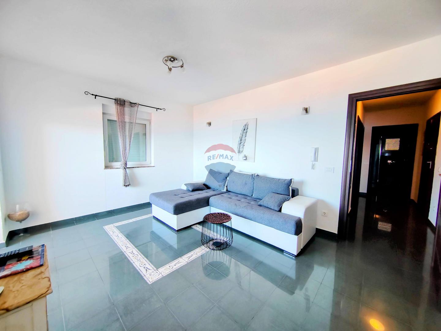 Otok Krk-Klimno villa sa 6 apartmana i bazenom