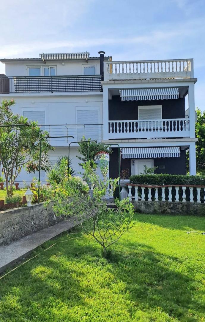 Huis Kampor, Rab, 360m2