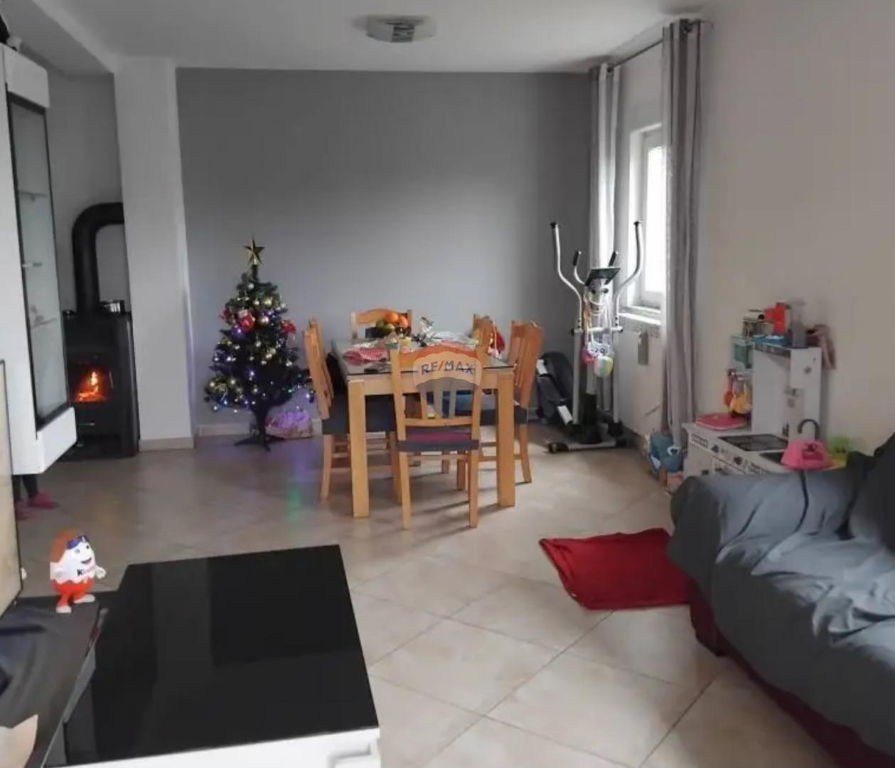 Appartamento Dražice, Jelenje, 77,02m2