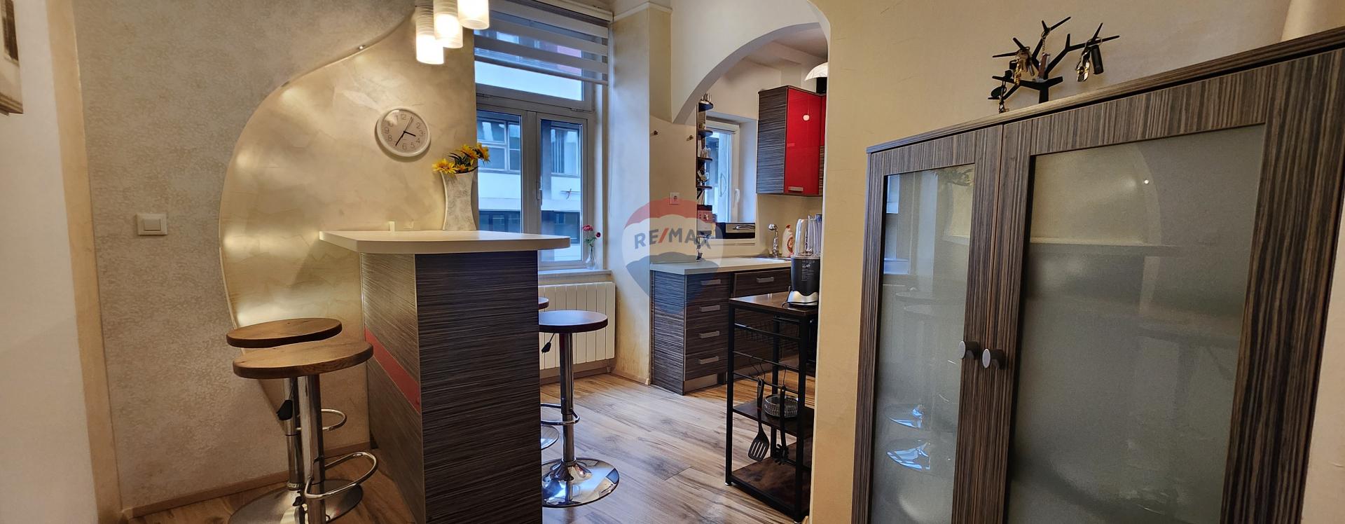 Rijeka, cetar - stan 108m2