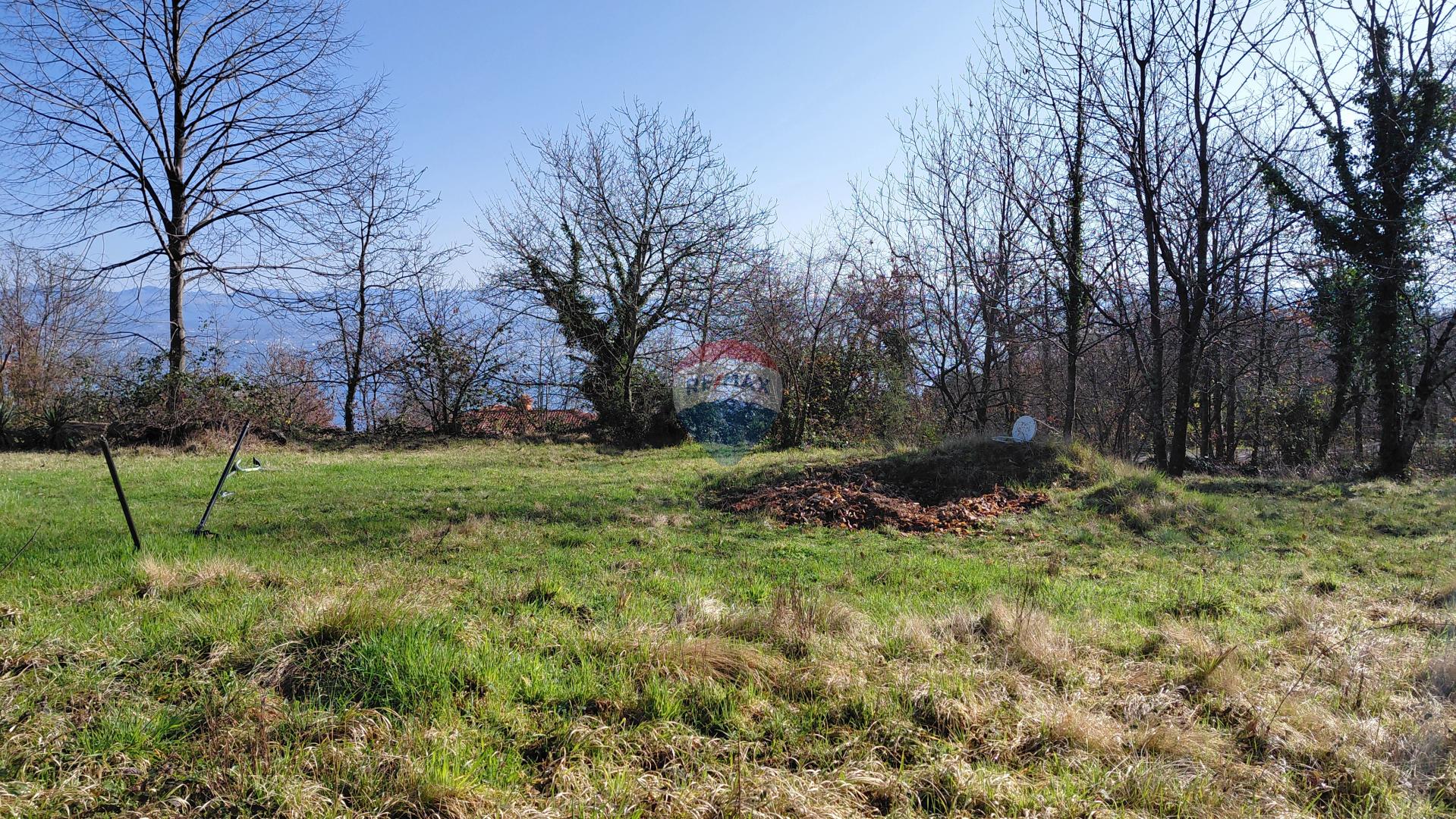 Земельный участок строительного назначения Opatija, 1.874m2