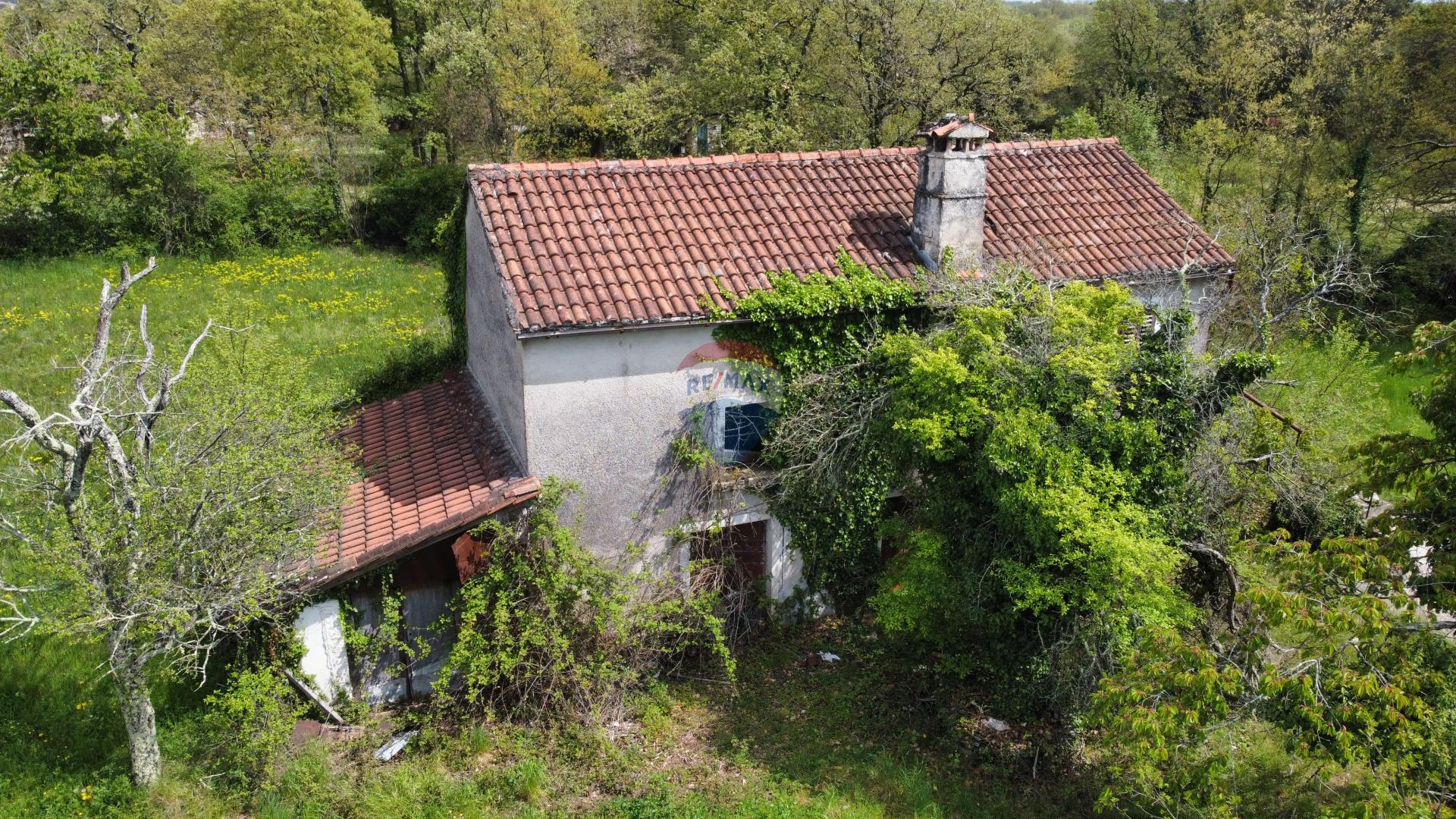 Hi&scaron;a Žminj, 120m2