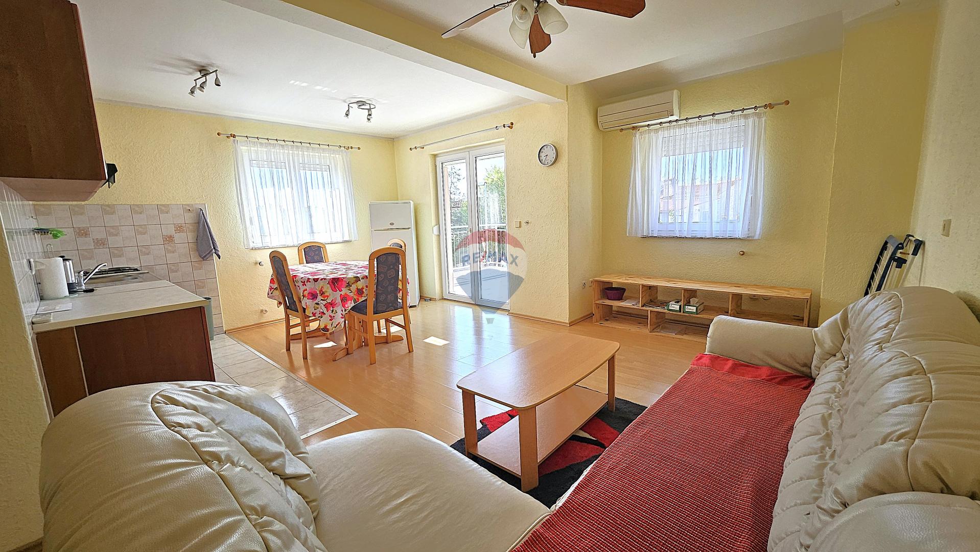 Istra, Umag okolica- stan s pogledom na more