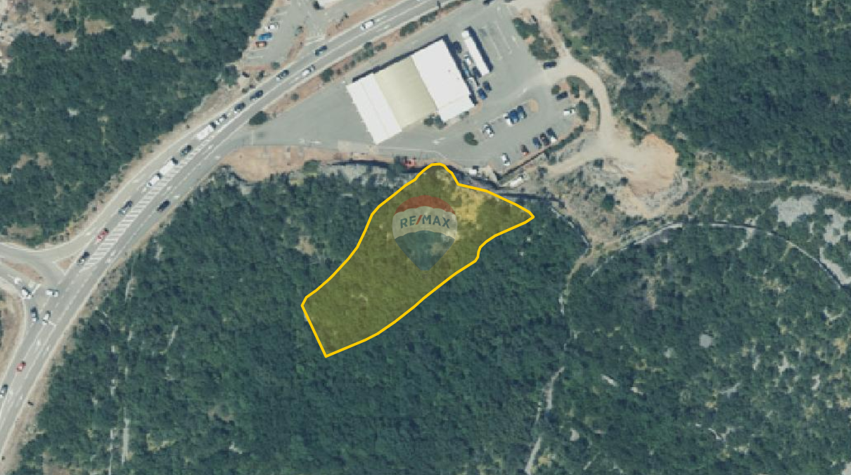 Nicht-strukturelle Land Podhum, Jelenje, 3.435m2