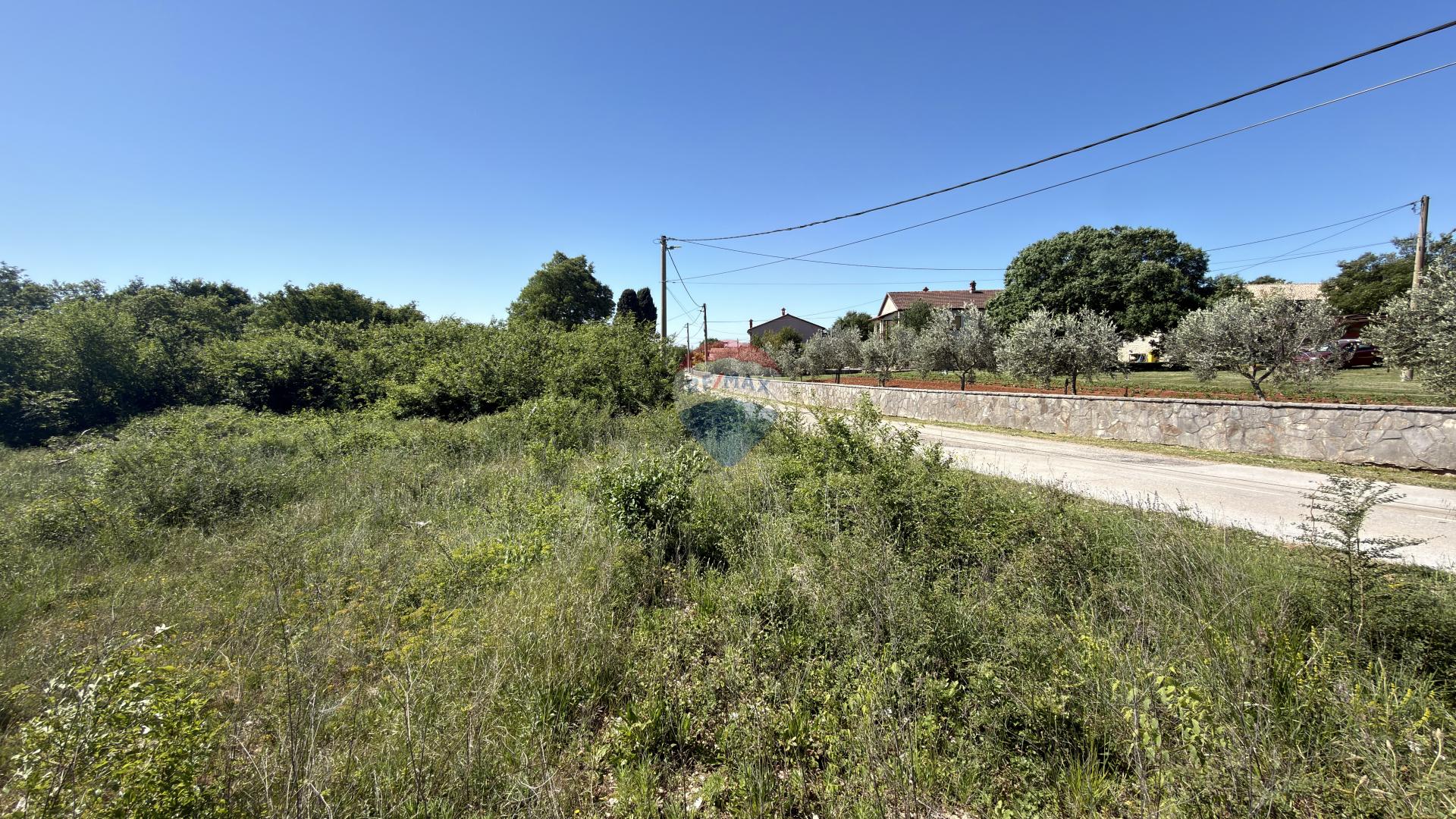 Building plot Barban, 1.032m2