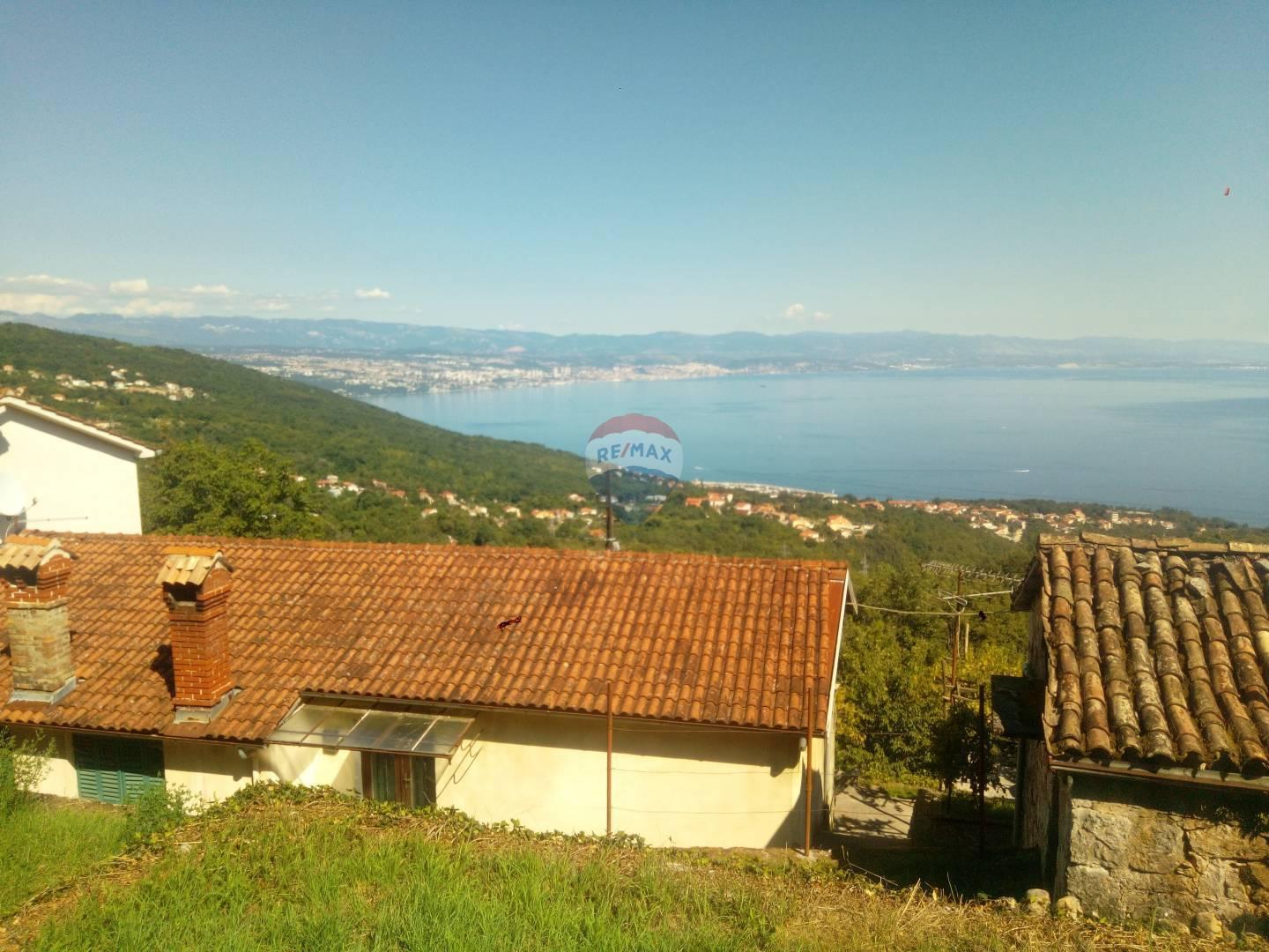 OPATIJA,POLJANE- imanje s pogledom na more