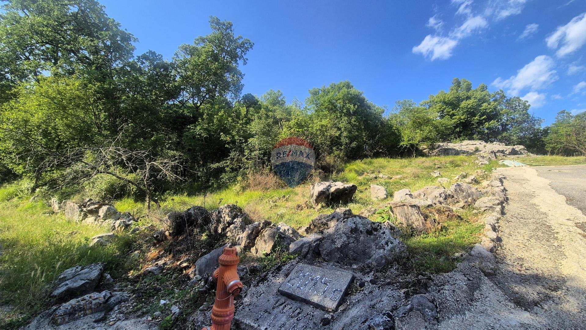 Stavbno zemlji&scaron;če Vi&scaron;kovo, 1.718m2