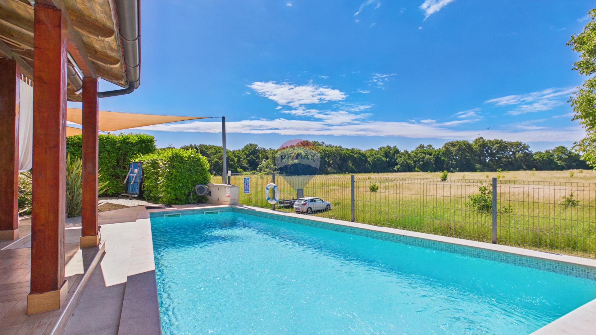 Istria, Busoler - House with Swimming Pool and Complete Privacy, 132 m2
