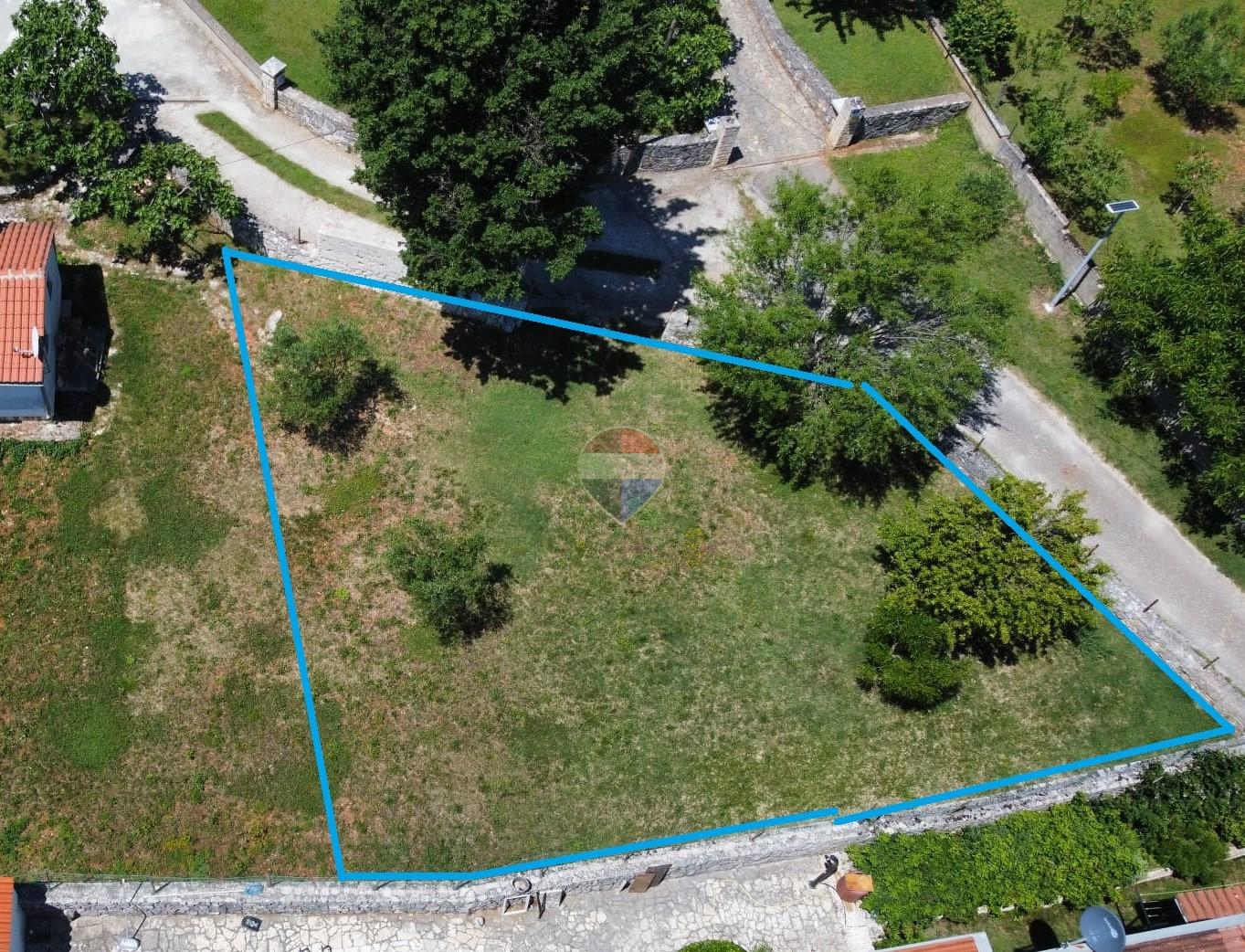 Istra, So&scaron;ići, 400m2 građevinskog zemlji&scaron;ta na vrhunskoj lokaciji