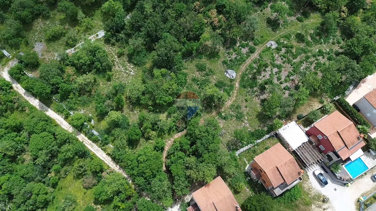 Istra, Buje, Kaštel- građevinsko zemljište