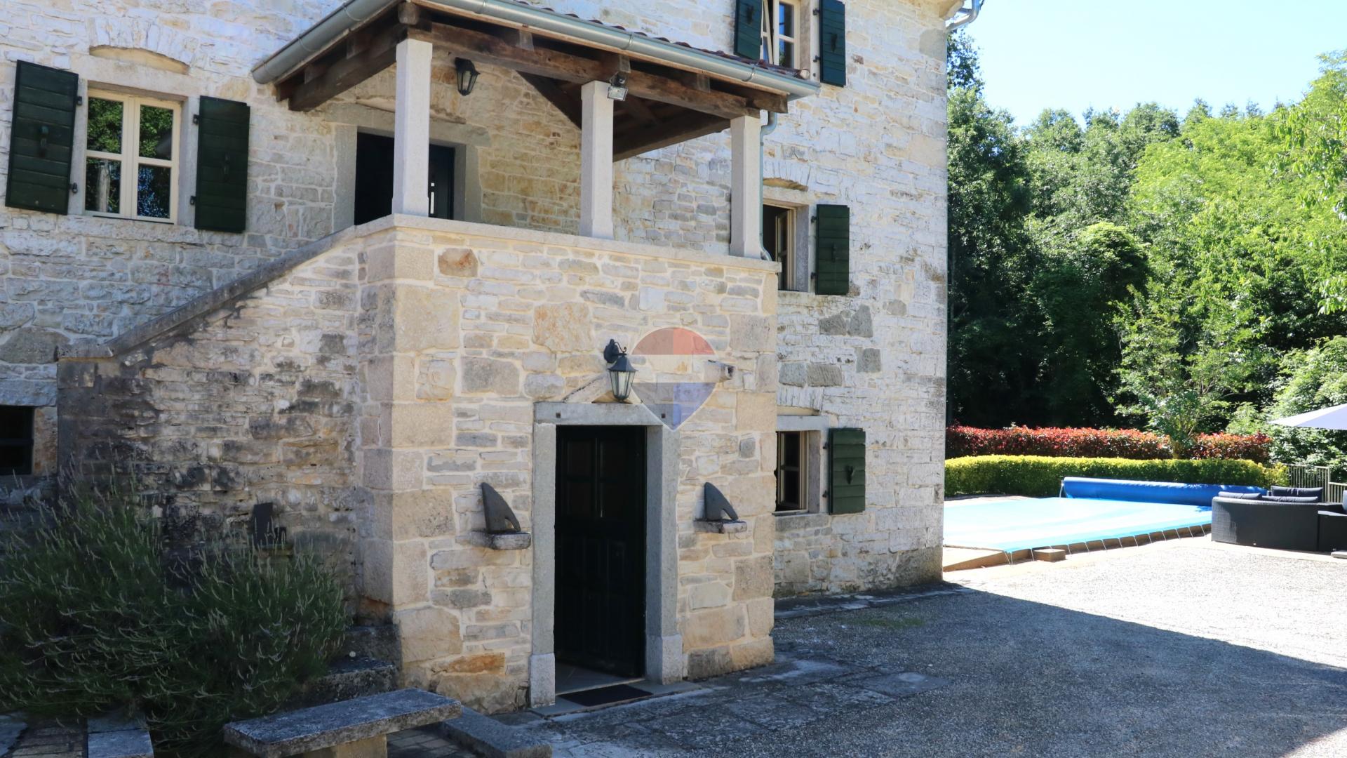 House Grači&scaron;će, 200m2