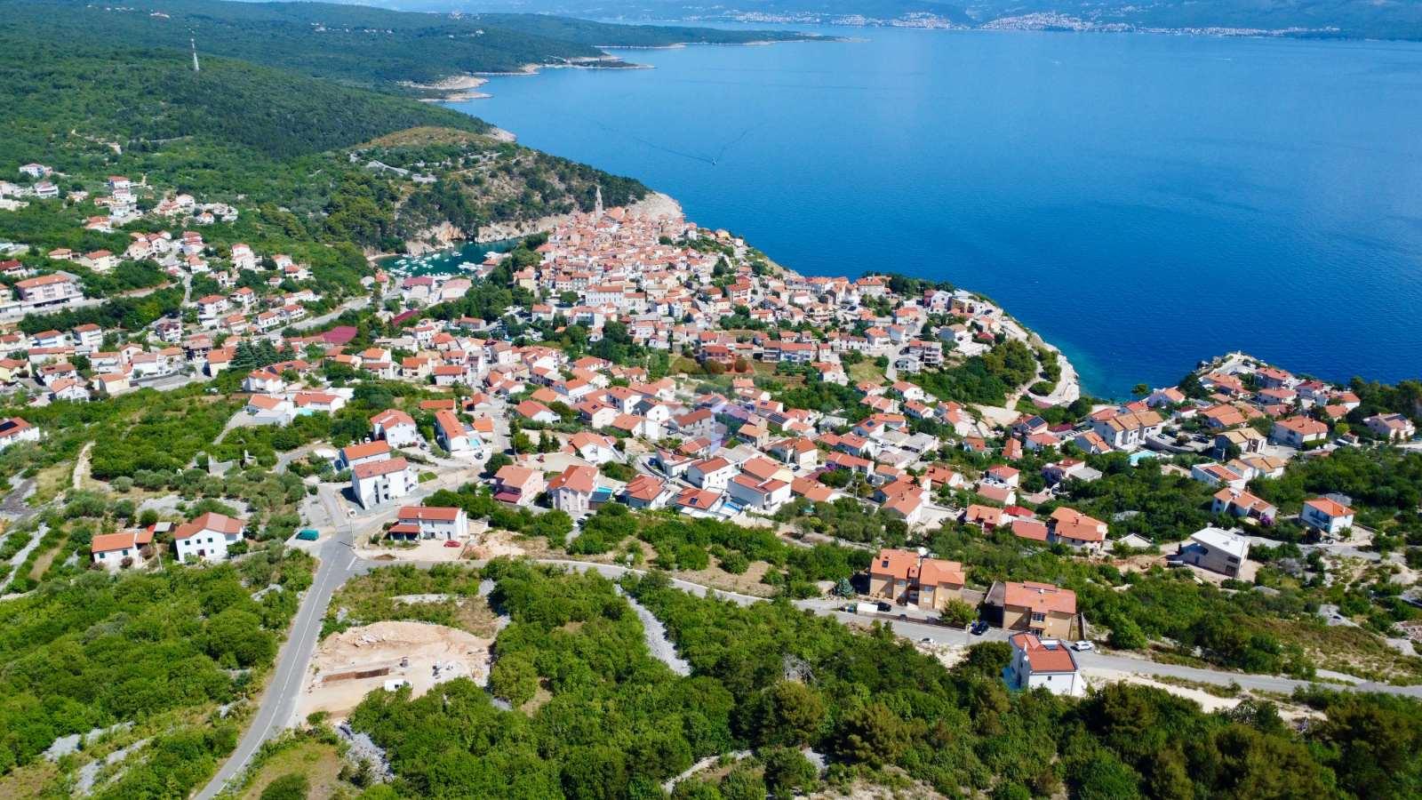OTOK KRK-VRBNIK građevinski teren -EKSKLUZIVNO SAMO KOD NAS