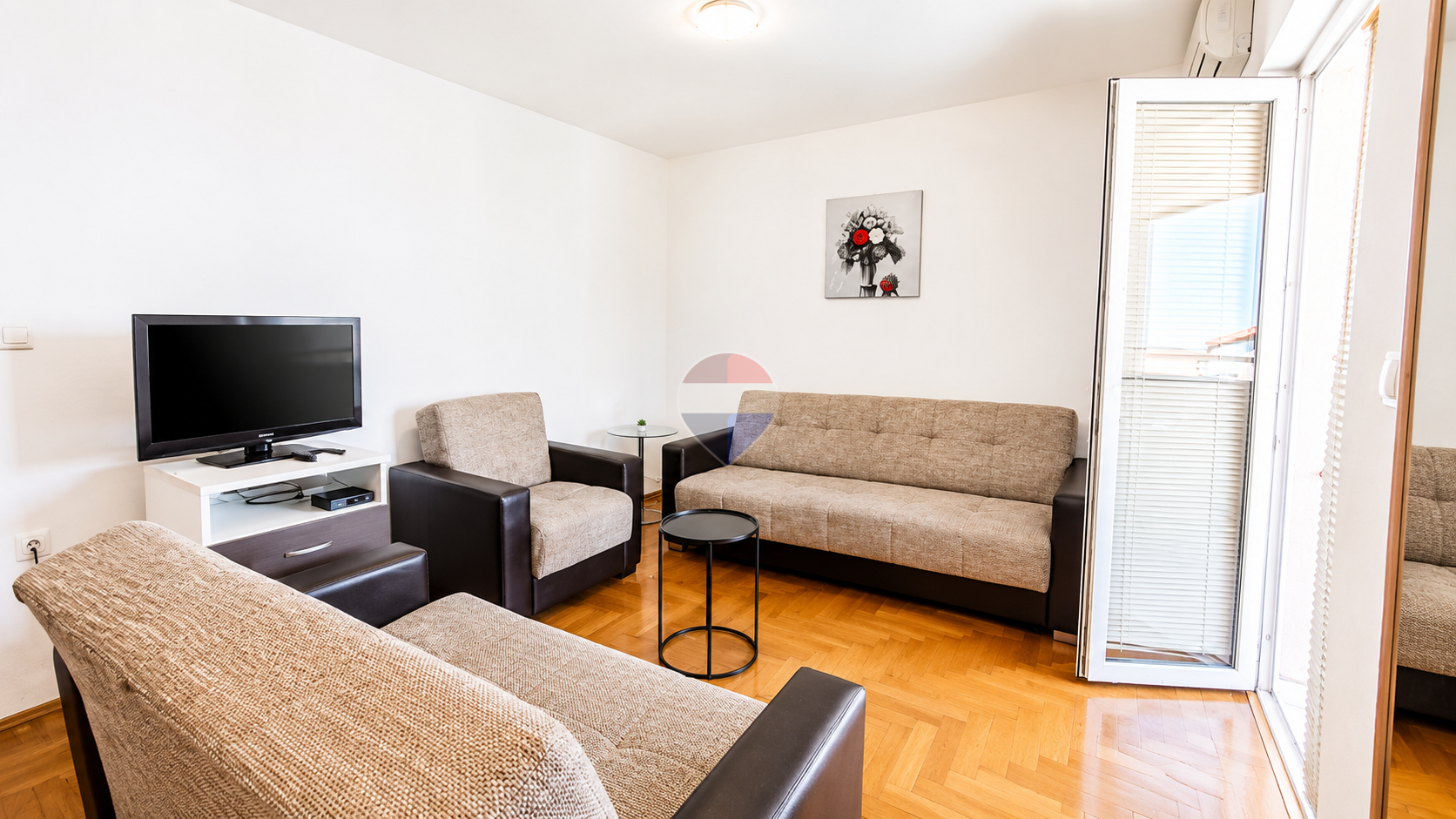 Malinska &ndash; Two-Bedroom Apartment with Sea View
