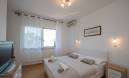 OPATIJA- 1. kat, 2 balkona, terasa, pogled na more, parking, 150 m od mora