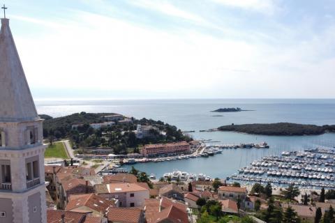 Земельный участок строительного назначения Vrsar, 8.740m2