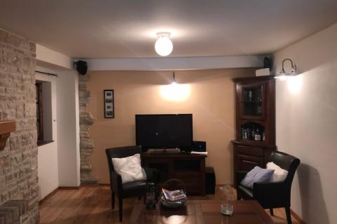 Krk,Kras,autohtona kamena vila iz 1897 god, s bazenom +4200 m2 građevinskog zemljišta