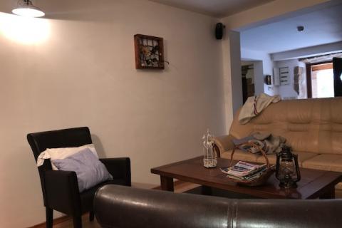 Krk,Kras,autohtona kamena vila iz 1897 god, s bazenom +4200 m2 građevinskog zemljišta