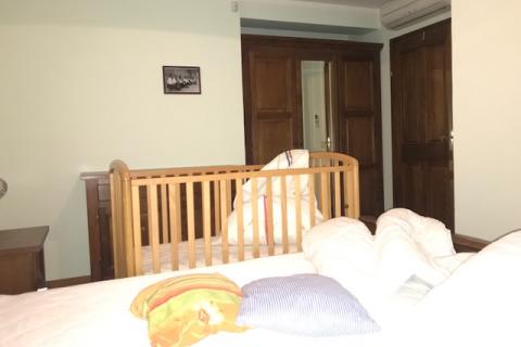 Krk,Kras,autohtona kamena vila iz 1897 god, s bazenom +4200 m2 građevinskog zemljišta