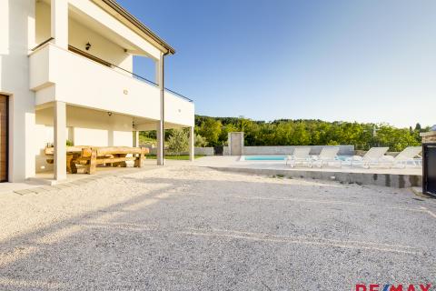 Einfamilienhaus/Wohnhaus Motovun, 240m2