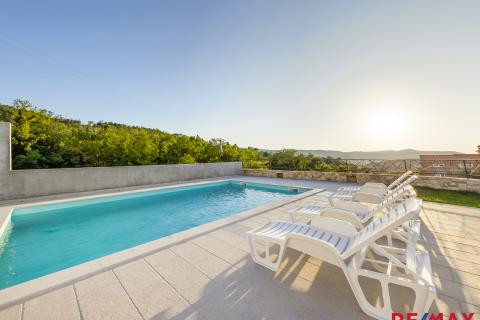 Einfamilienhaus/Wohnhaus Motovun, 240m2