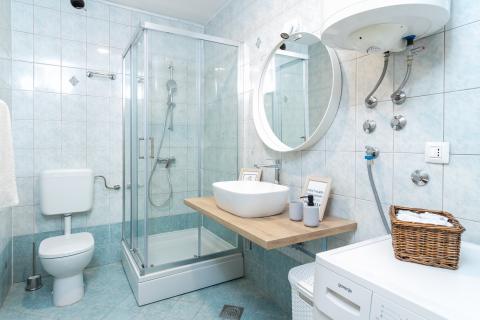 Condo/Apartment Opatija - Centar, Opatija, 170m2