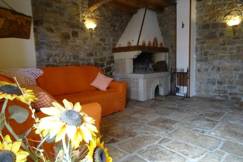 Istra, Oprtalj, autohtona istarska kuća s lijepim pogledom