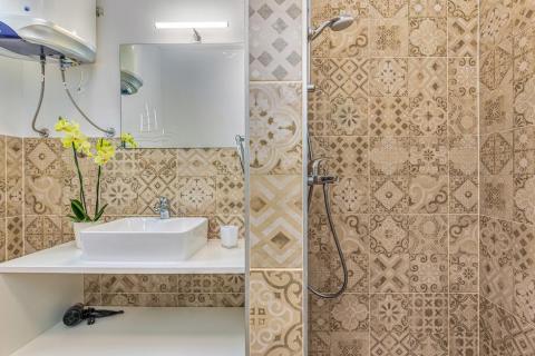 RIJEKA,ŠMRIKA- NOVOGRADNJA, Kuća 140 m2 sa bazenom i otvorenim pogledom na more