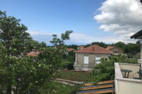 Дом Sveti Vid-Miholjice, Malinska-Dubašnica, 100m2