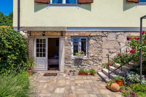 Novi Vinodolski, Tribalj, Najam Ville s wellnessom i bazanom