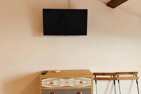 OPATIJA, Ičići - Kuća sa 4 stambene jedinice, pogledom na more i parkingom