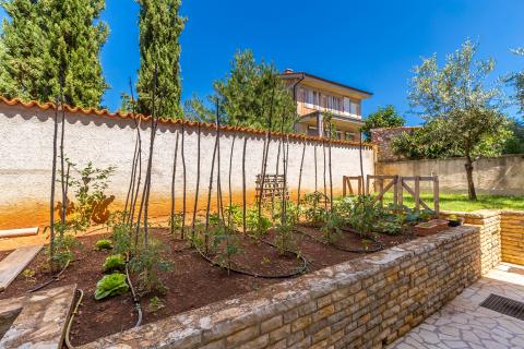 Huis Pinezići, Krk, 410m2