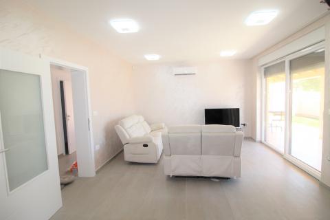 Bibići, Svetvinčenat, 130m2