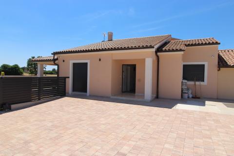 Bibići, Svetvinčenat, 130m2