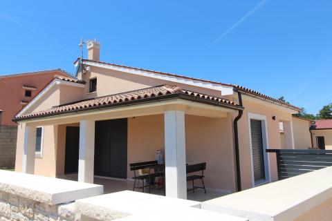 Bibići, Svetvinčenat, 130m2