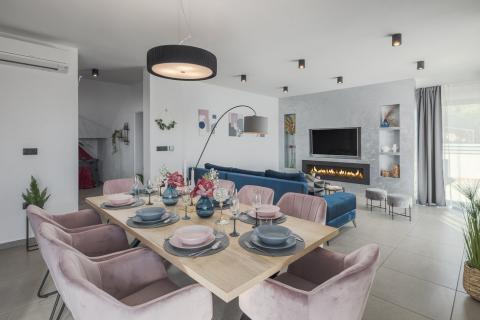 Istra, Marčana okolica, moderna kuća sa pogledom na more