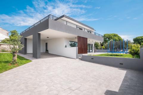 Istra, Marčana okolica, moderna kuća sa pogledom na more