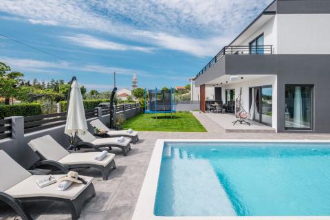 Istra, Marčana okolica, moderna kuća sa pogledom na more