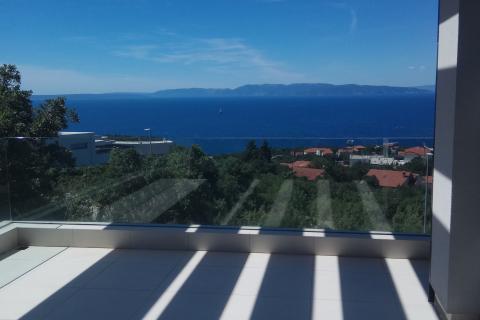 Rijeka, Kostrena, iznimna kuća sa zadivljujućim pogledom