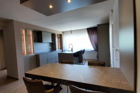 Istra, Rovinj - trosoban stan  s tri balkona