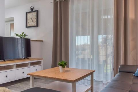 Istra, okolica Poreča, šarmantno istarsko imanje sa vilom i kućom na 9000m2