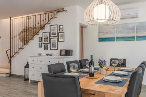 Istra, okolica Poreča, šarmantno istarsko imanje sa vilom i kućom na 9000m2