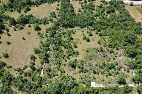 Земельный участок строительного назначения Svetvinčenat, 12.400m2