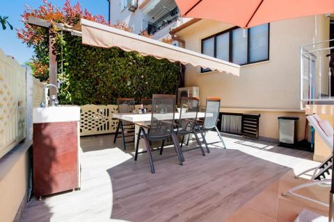 ISTRA, ROVINJ - KUĆA SA BAZENOM U BLIZINI PLAŽE I CENTRA - 600 m2