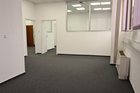 Офисное помещение Buzin, Novi Zagreb - Istok, 1.300m2