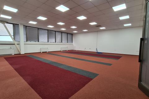 Офисное помещение Buzin, Novi Zagreb - Istok, 1.300m2