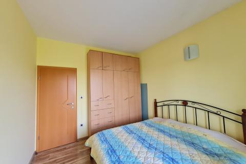 Opatija - Veprinac - kuća s dva stana s pogledom na more