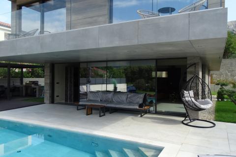 BAŠKA - ekskluzivna kuća s bazenom