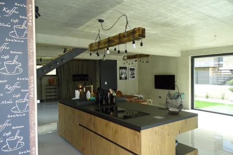 BAŠKA - ekskluzivna kuća s bazenom