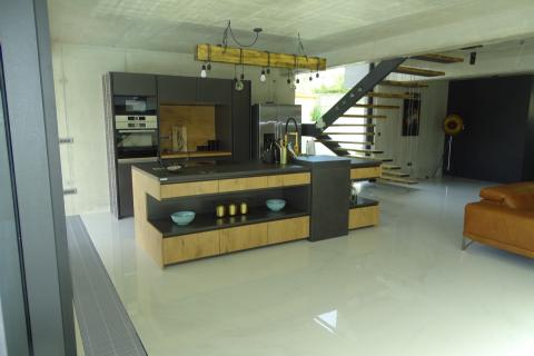 BAŠKA - ekskluzivna kuća s bazenom