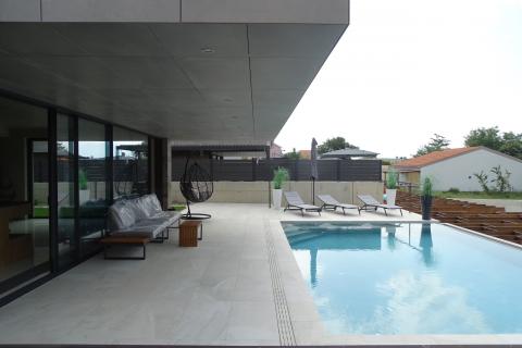 BAŠKA - ekskluzivna kuća s bazenom